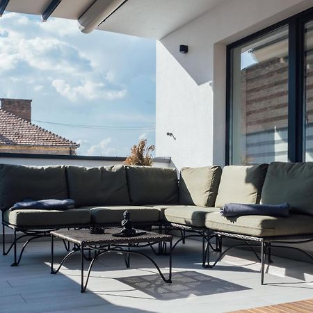 Gavas Jacuzzi Relax Zen Apartman Kolozsvár Kültér fotó