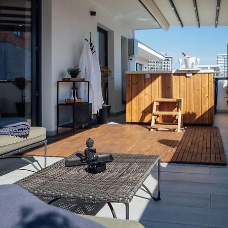 Gavas Jacuzzi Relax Zen Apartman Kolozsvár Kültér fotó