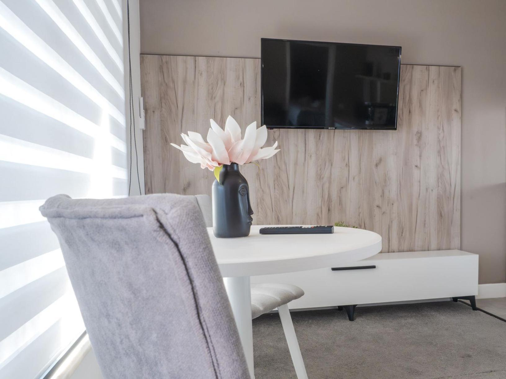 Gavas Jacuzzi Relax Zen Apartman Kolozsvár Kültér fotó