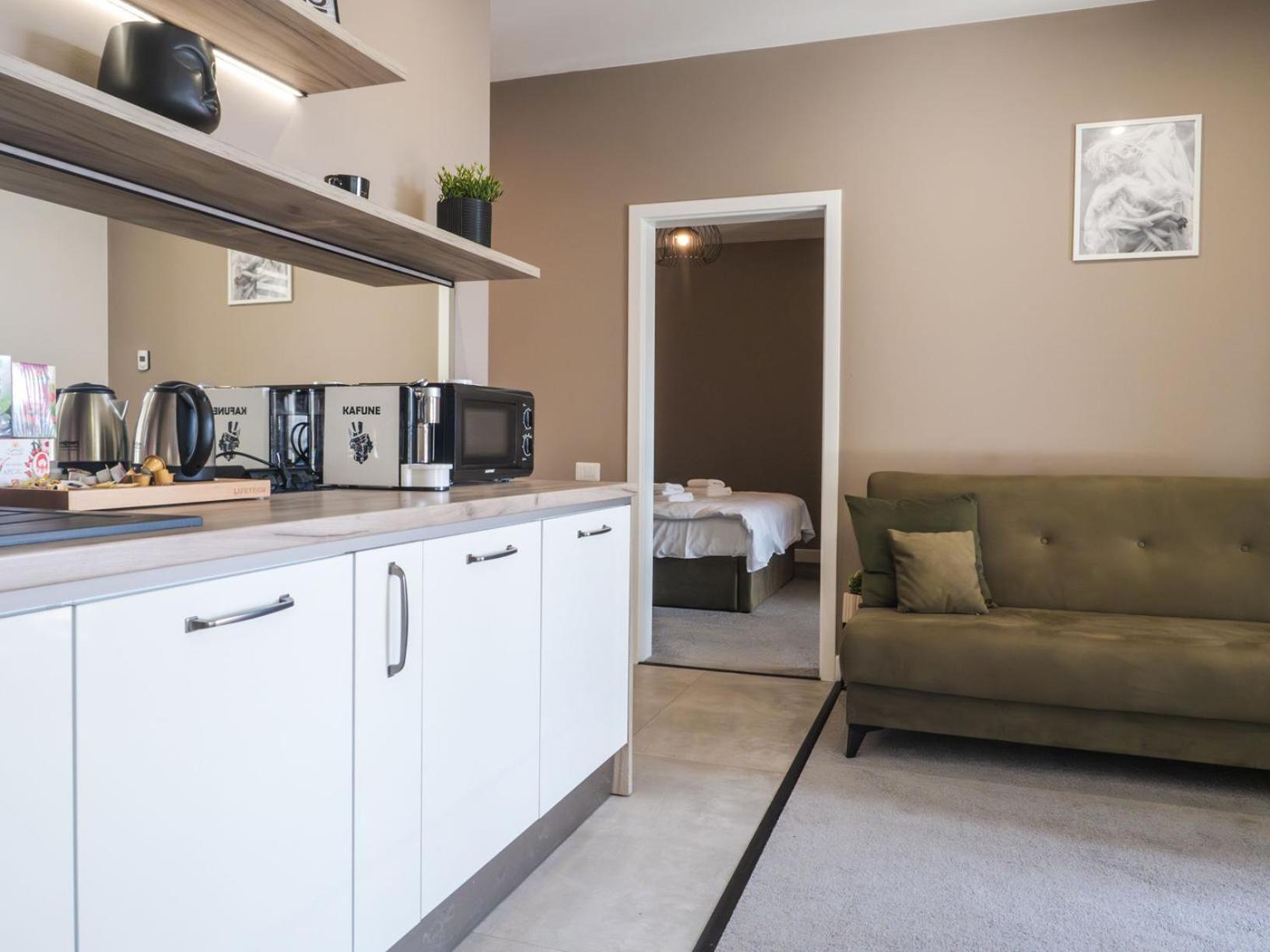 Gavas Jacuzzi Relax Zen Apartman Kolozsvár Kültér fotó